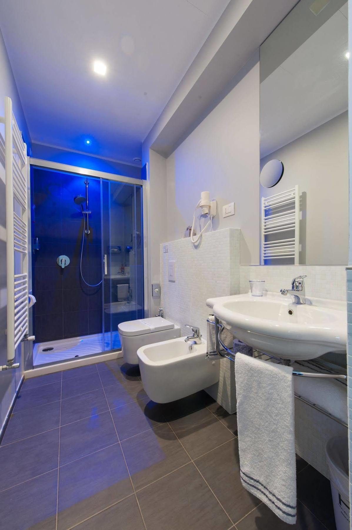 Hotel Executive Boutique 4*