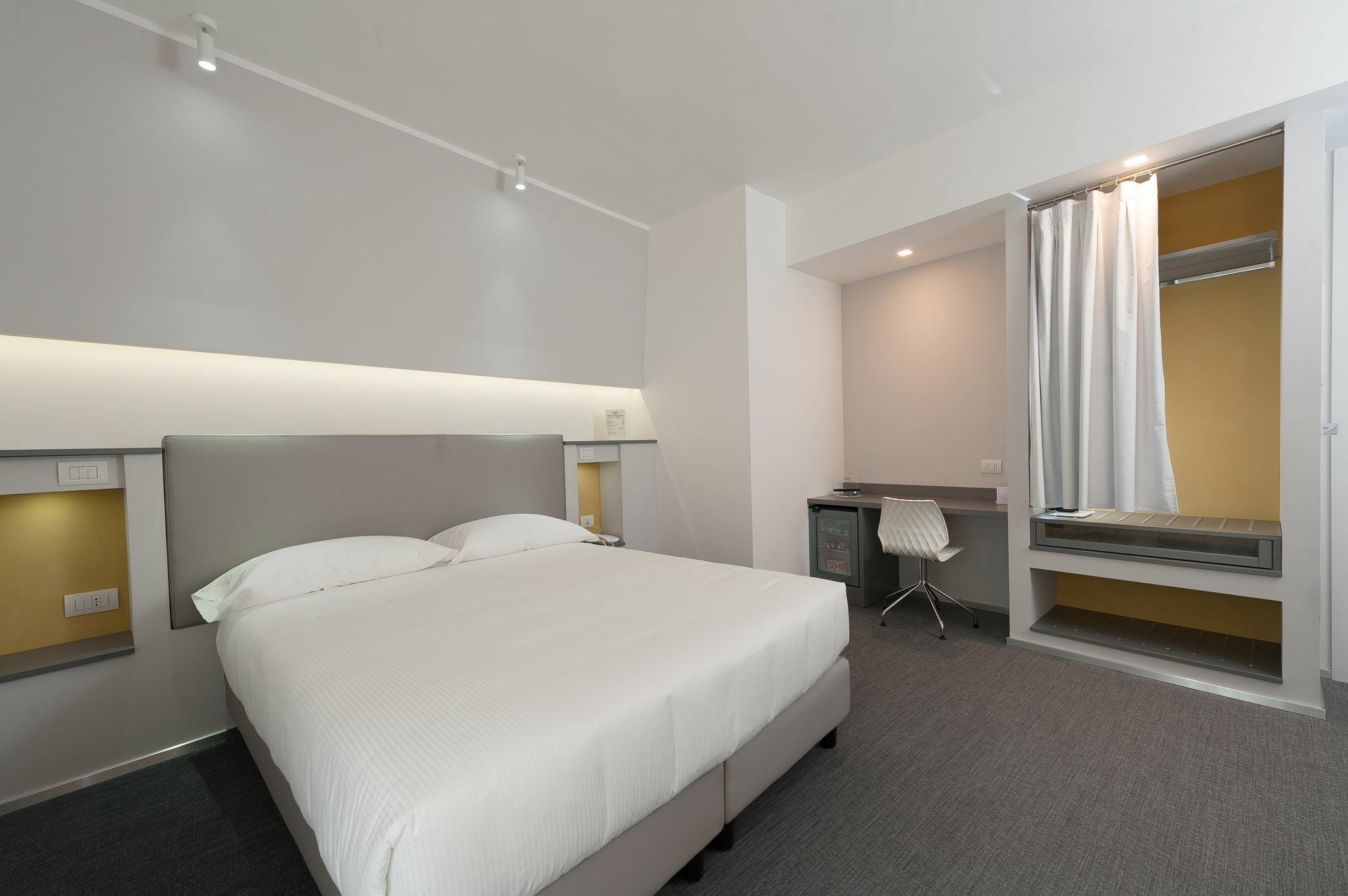 Executive Boutique 4* Bríndisi